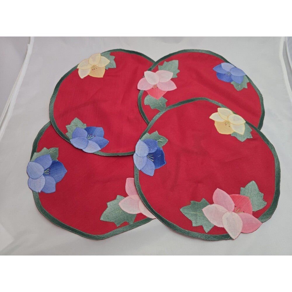 Vintage Set of 4 Floral Candle Mats Mini Doilie Table Toppers Appliqué 10 Inch